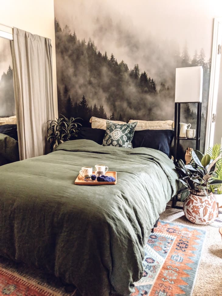 19 Creative Ways to Hang Art Above Your Bed Apartment Therapy